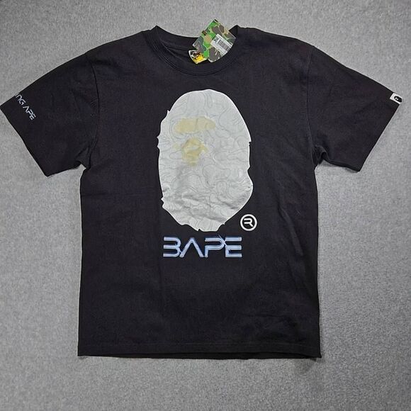 New BAPE T-shirt Large NWT made in Japan - Picture 1 of 12